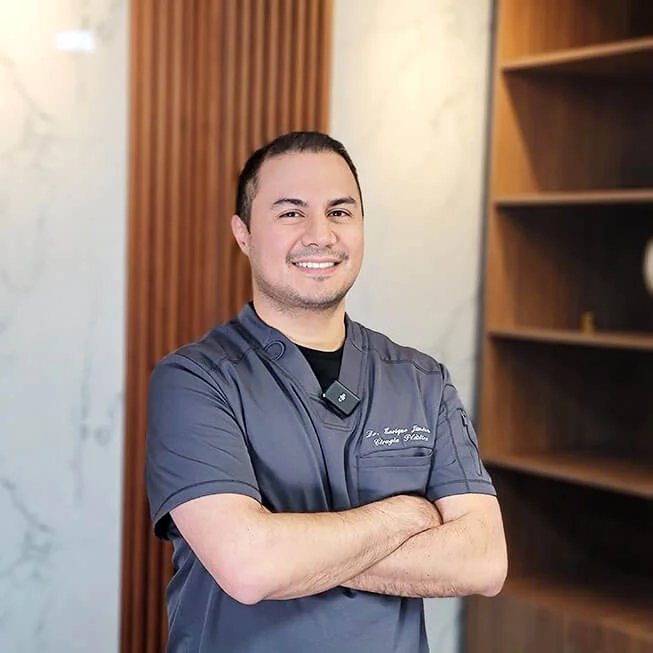 Dr. Enrique Jiménez